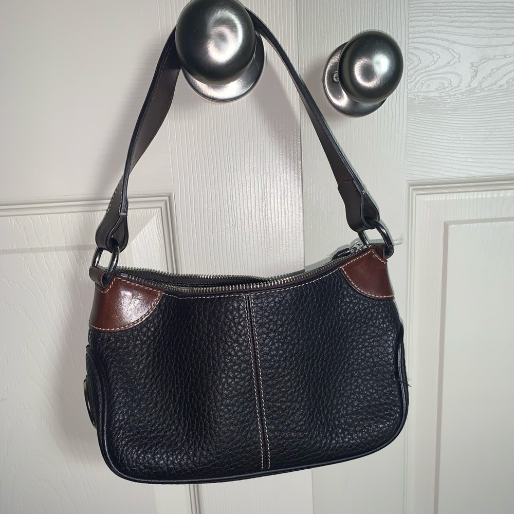 Dooney and bourke small purse